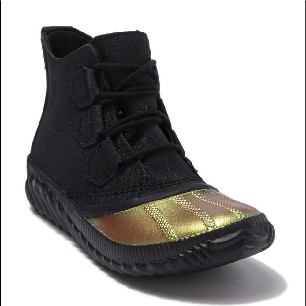 Sorel Out N About Boot Gold Glitter Sparkle Black